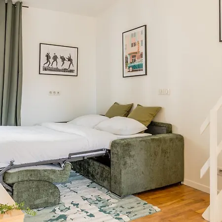 Appartement Delicate Bathed In Sunlight